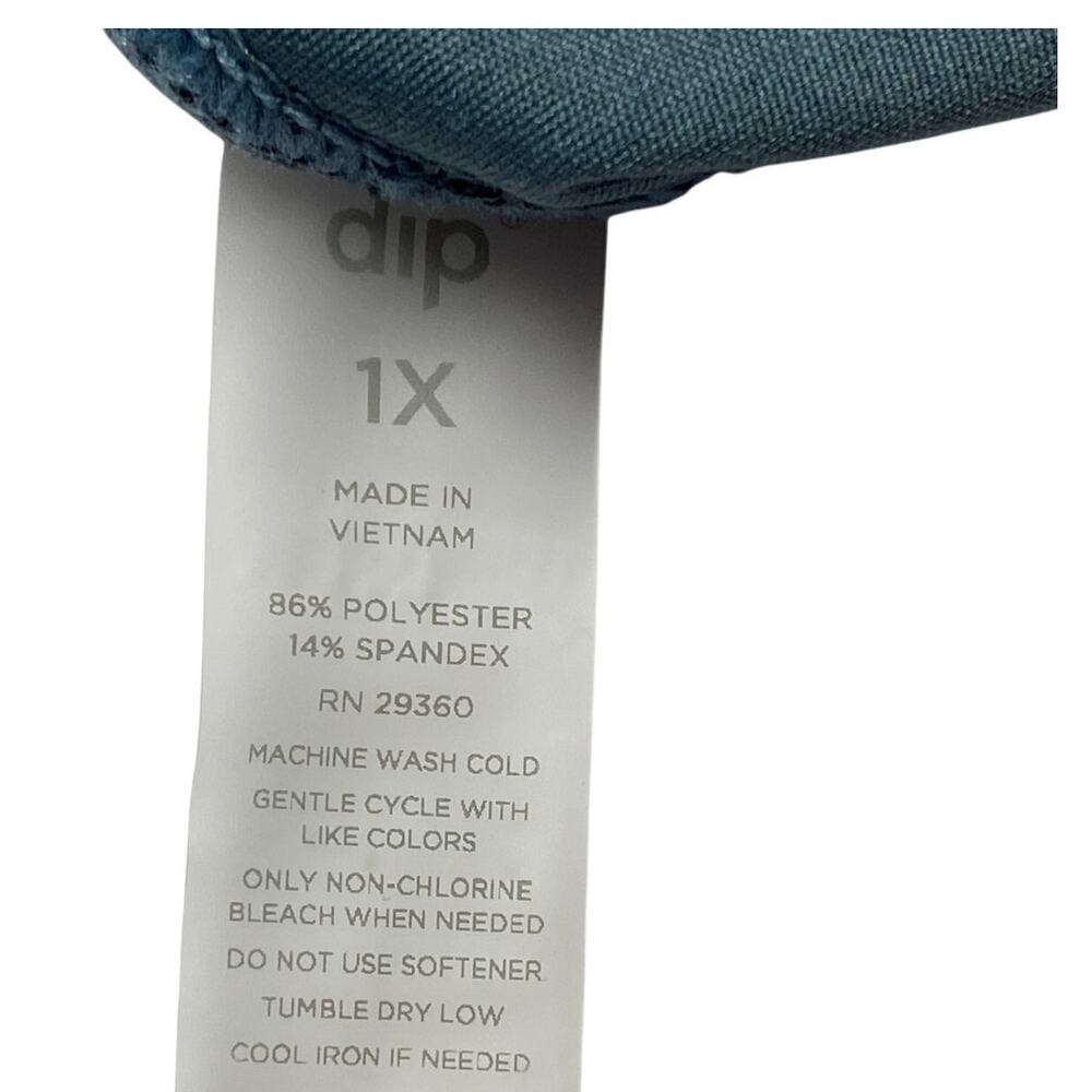 DIP Women's Crop Leggings, Size 1X, Gray, Phone Pocket, NWT - Picture 2 of 6